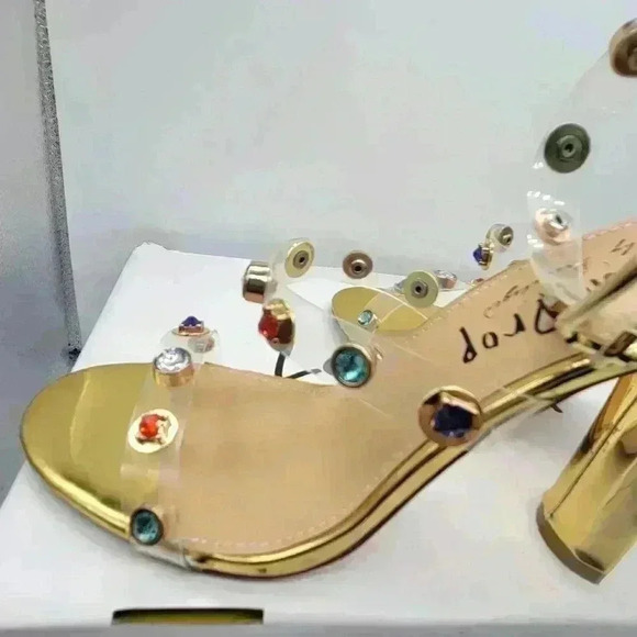 NEW IN BOX Lemon Drop by Privilege Strappy Gold Sandals 6.5 High Heel W/Stones - Picture 11 of 16